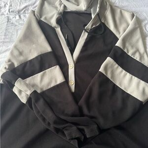 SHEIN Black & Cream Hooded Waffle Pullover